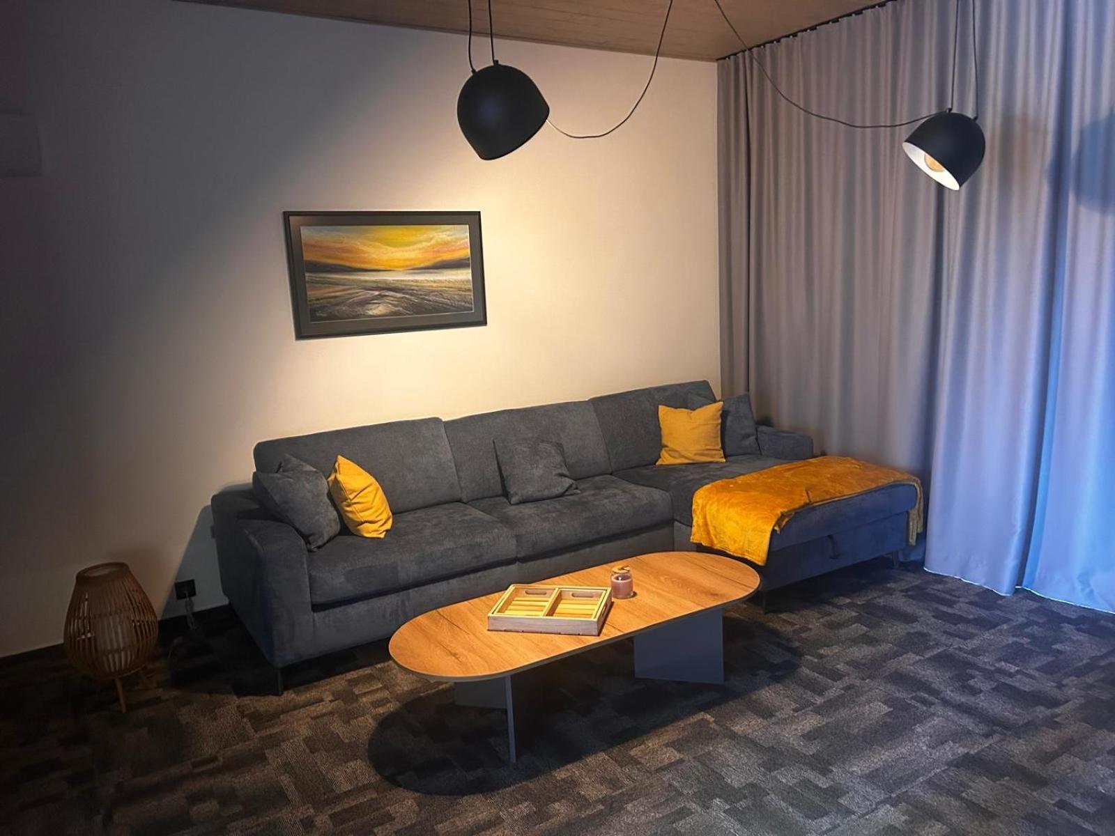 Apartman E4 ฮราบูชิเซ ภายนอก รูปภาพ